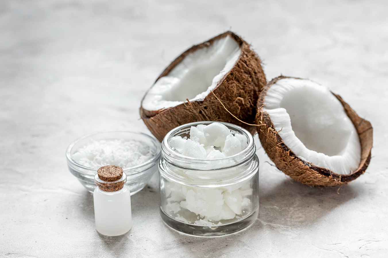 Coconut oil and vaginal health
